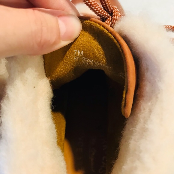 Kork-Ease Leather heeled lace up faux fur lined boot - Picture 11 of 11